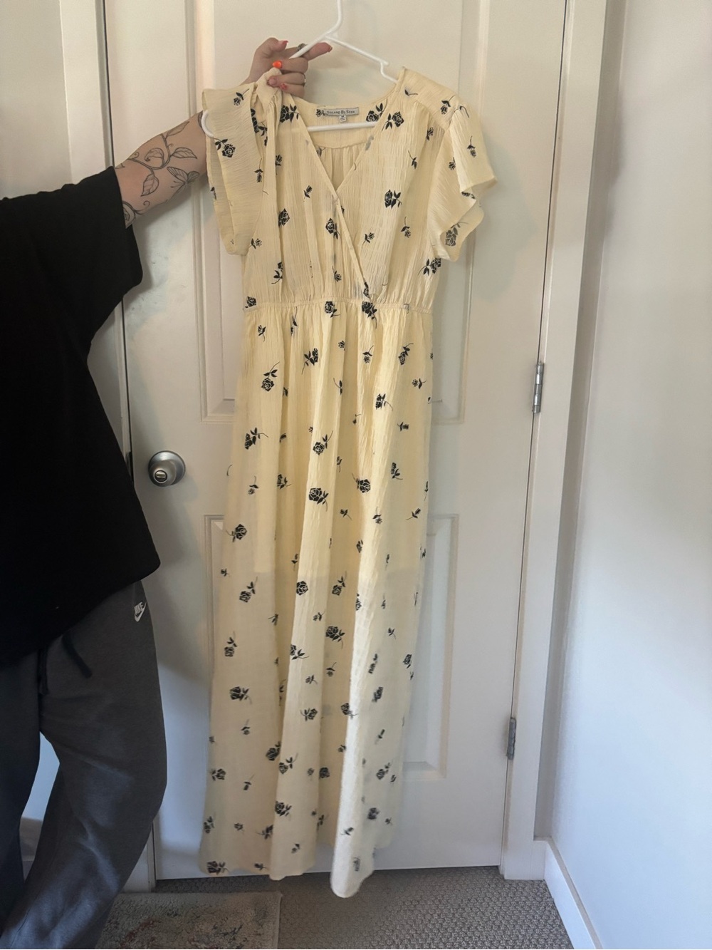 Cream Floral Maxi Dress with V-Neck